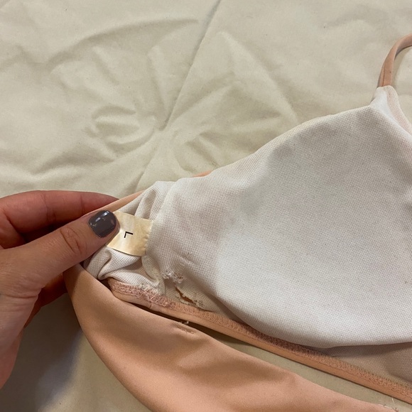 Large bikini top with crossed details in front, light pink swimsuit - Picture 4 of 4